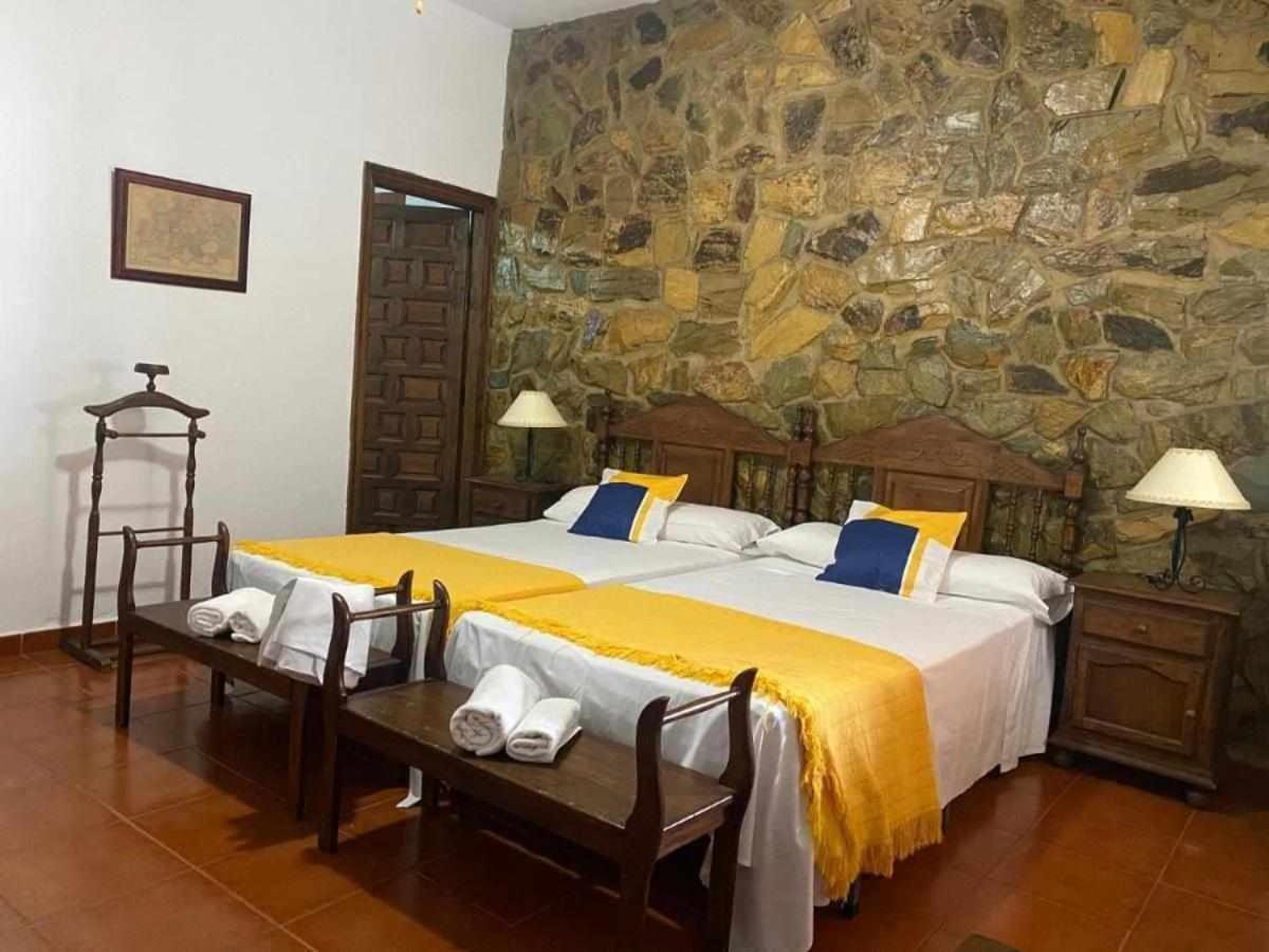 Hotel Rural Villa Torreaguila Бадахос Екстер'єр фото